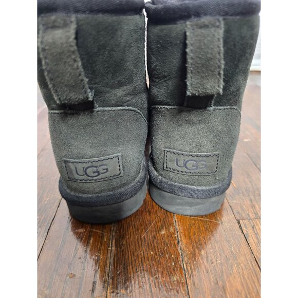 Ugg Classic Mini II Black size 7 - Picture 6 of 11